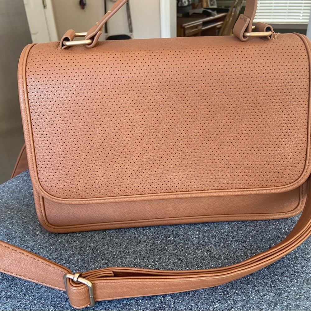 Thirty-one top handle crossbody bag with adjustable strap